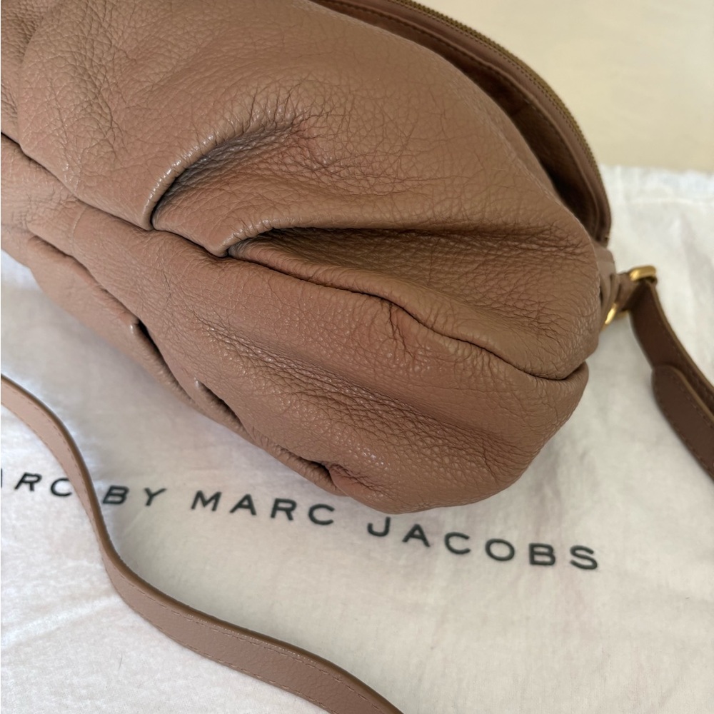 Marc by Marc Jacobs Classic Q Natasha Leather Bag - Picture 8 of 11